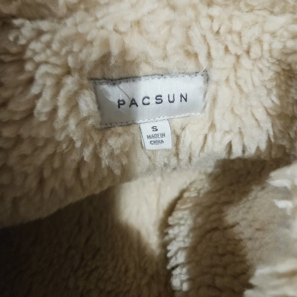 PACSUN Faux Leather Sherpa Moto Jacket. Brown/cream. Size Small - Picture 6 of 16